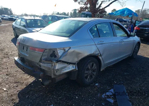 2011 Honda Accord 2.4 Se z USA, uszkodzony, nr VIN 1HGCP2F67BA088771